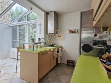 Maison à vendre 7 pièces de 136,63 m² à Le Perreux-sur-Marne