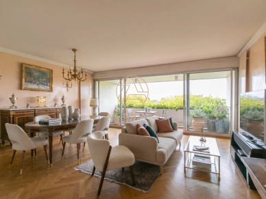 Appartement à vendre 5 pièces de 103 m² à Saint-Maur-des-Fossés