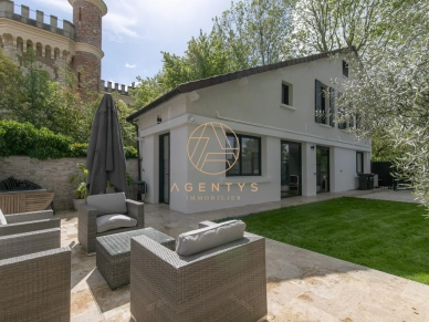 Maison à vendre 5 pièces de 101,4 m² à Saint-Maur-des-Fossés