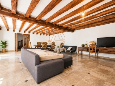 Maison à vendre 7 pièces de 217 m² à Villiers-sur-Marne