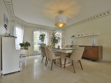 Maison à vendre 7 pièces de 150 m² à Saint-Maur-des-Fossés