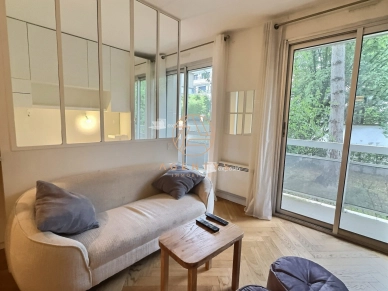 Appartement à vendre 1 pièces de 31 m² à Saint-Maur-des-Fossés