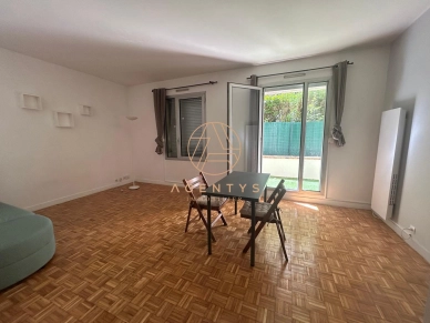 Appartement à louer 2 pièces de 50,11 m² à Nogent-sur-Marne