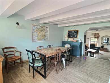 Maison à vendre 4 pièces de 140 m² à Villelaure