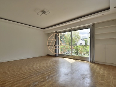 Appartement à vendre 4 pièces de 97,05 m² à Saint-Maur-des-Fossés
