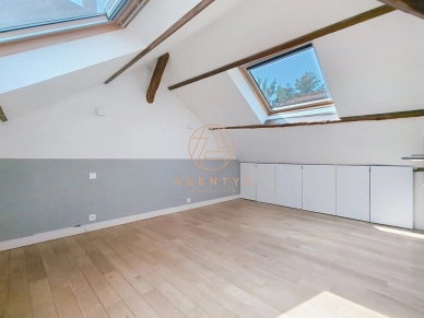 Appartement à vendre 6 pièces de 131 m² à Saint-Maur-des-Fossés