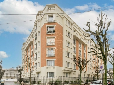Appartement à vendre 2 pièces de 41 m² à Saint-Maur-des-Fossés