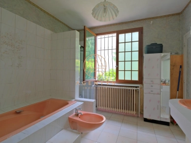 Maison à vendre 4 pièces de 107 m² à Créteil