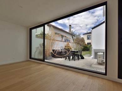 Maison à vendre 5 pièces de 90 m² à Saint-Maur-des-Fossés