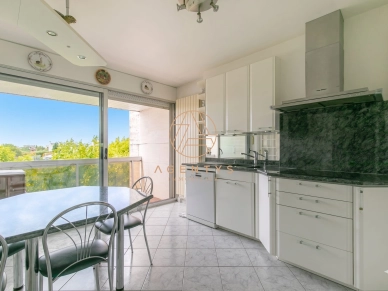 Appartement à vendre 5 pièces de 103 m² à Saint-Maur-des-Fossés