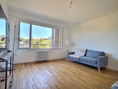 Appartement à vendre 3 pièces de 57 m² à Saint-Maur-des-Fossés
