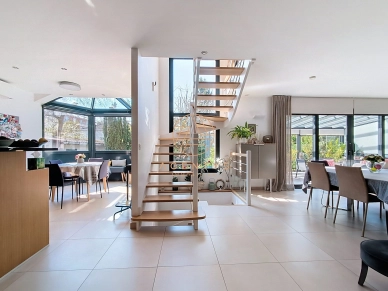 Maison à vendre 7 pièces de 167,65 m² à Saint-Maur-des-Fossés