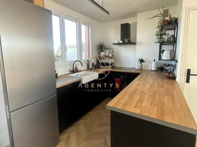 Appartement à vendre 2 pièces de 55 m² à Saint-Maur-des-Fossés