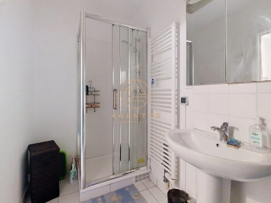 Appartement à vendre 2 pièces de 27,77 m² à Paris