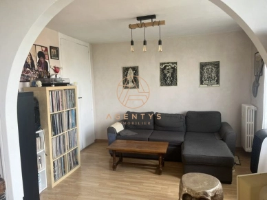 Appartement à vendre 3 pièces de 56,07 m² à Saint-Maur-des-Fossés