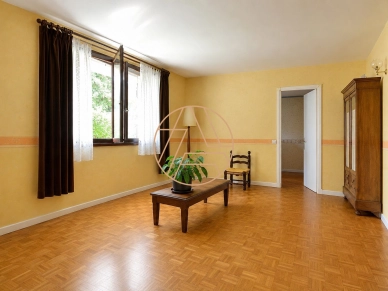 Appartement à vendre 4 pièces de 90,97 m² à Saint-Maur-des-Fossés