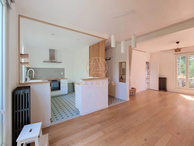 Appartement à vendre 6 pièces de 131 m² à Saint-Maur-des-Fossés