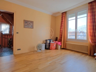 Maison à vendre 5 pièces de 168,25 m²