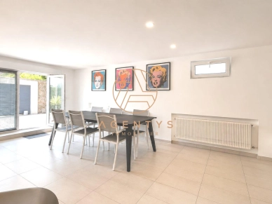 Maison à vendre 8 pièces de 158,53 m² à Champigny-sur-Marne