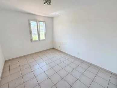 Maison à louer 3 pièces de 67,75 m² à Miramas