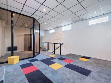 Local commercial à vendre de 121 m² à Saint-Maur-des-Fossés