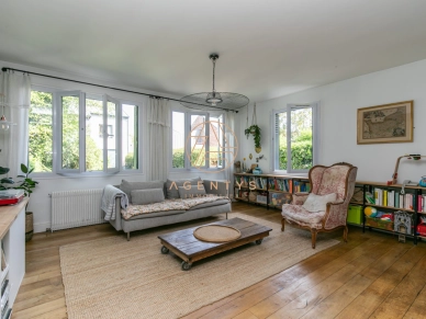 Maison à vendre 6 pièces de 113,61 m² à Joinville-le-Pont
