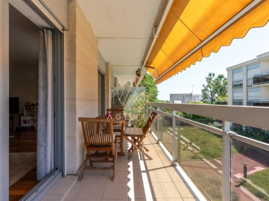 Appartement à vendre 3 pièces de 71 m² à Nogent-sur-Marne
