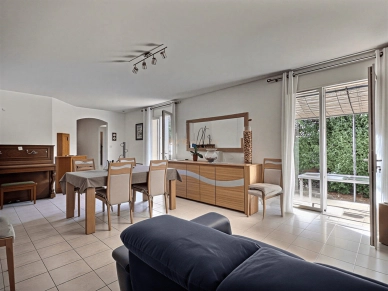 Maison à vendre 4 pièces de 96,42 m² à Trets