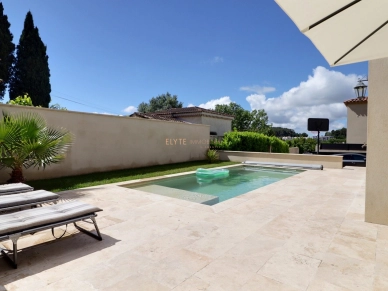 Maison à vendre 5 pièces de 120 m² à Saint-Chamas