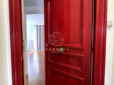 Appartement à louer 2 pièces de 49 m² à Paris