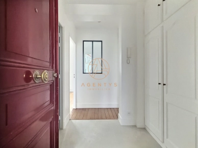 Appartement à vendre 4 pièces de 66 m² à Saint-Maur-des-Fossés