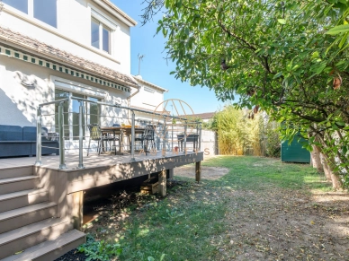 Maison à vendre 6 pièces de 145 m² à Champigny-sur-Marne