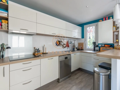 Maison à vendre 6 pièces de 145 m² à Champigny-sur-Marne