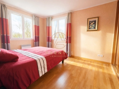 Appartement à vendre 6 pièces de 133,96 m² à Chennevières-sur-Marne