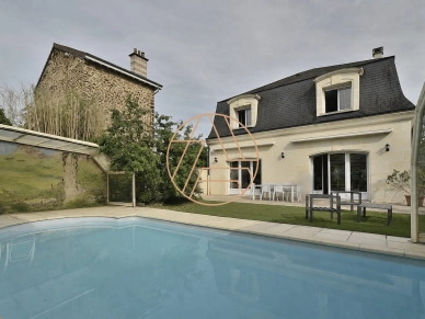 Maison à vendre 7 pièces de 150 m² à Saint-Maur-des-Fossés