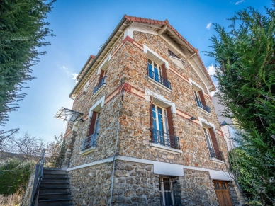 Maison à vendre 7 pièces de 162 m² à Le Perreux-sur-Marne