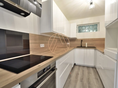 Maison à vendre 5 pièces de 89 m² à Saint-Maur-des-Fossés