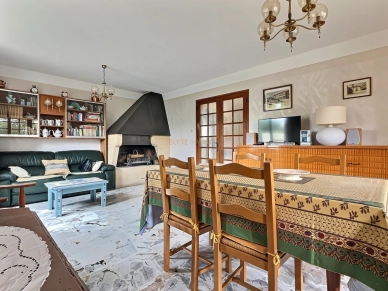 Maison à vendre 7 pièces de 150 m² à Saint-Chamas