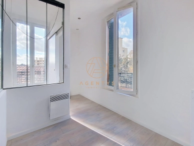 Appartement à vendre 2 pièces de 25,35 m² à Saint-Maur-des-Fossés