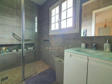Maison à vendre 6 pièces de 130 m² à Champigny-sur-Marne