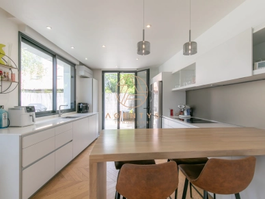 Maison à vendre 5 pièces de 112 m² à Saint-Maur-des-Fossés