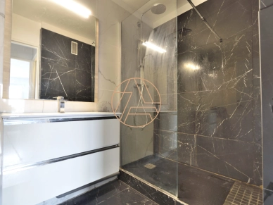 Appartement à vendre 2 pièces de 51 m² à Saint-Maur-des-Fossés