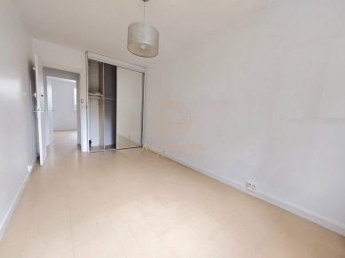 Appartement à vendre 3 pièces de 55,3 m² à Saint-Maur-des-Fossés