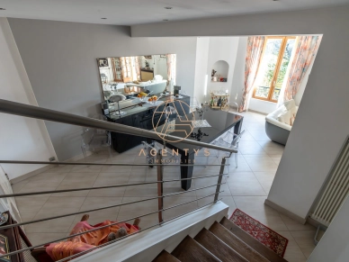Maison à vendre 6 pièces de 165 m² à Nogent-sur-Marne