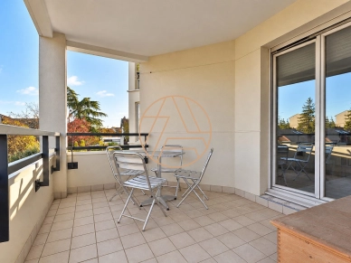 Appartement à vendre 3 pièces de 67,41 m² à Saint-Maur-des-Fossés