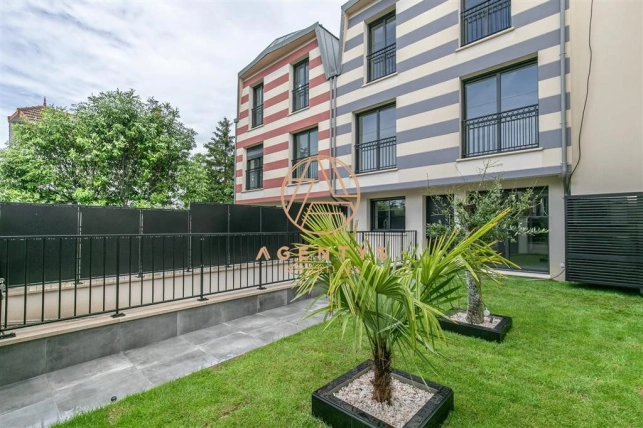 Maison à vendre 5 pièces de 118 m² à Joinville-le-Pont