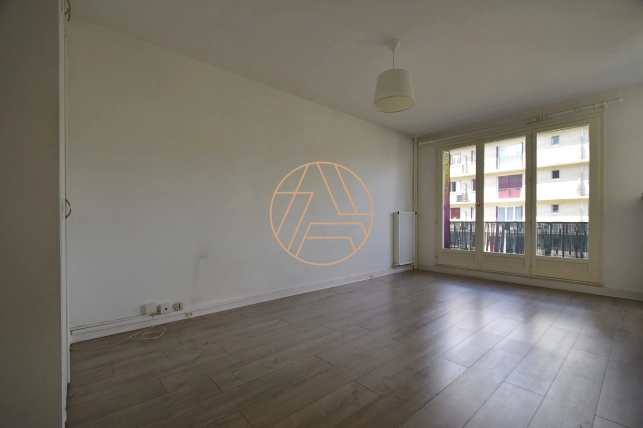 Appartement à vendre 1 pièces de 26,16 m² à Saint-Maur-des-Fossés
