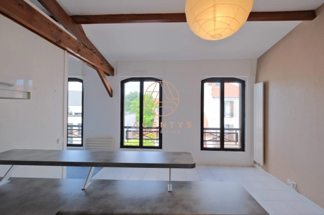 Appartement à vendre 2 pièces de 32,13 m² à Saint-Maur-des-Fossés