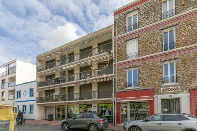 Appartement à vendre 2 pièces de 43 m² à Saint-Maur-des-Fossés