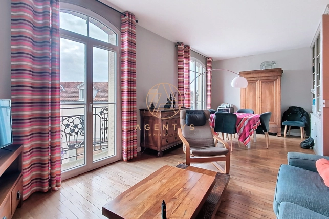 Appartement à vendre 4 pièces de 75,08 m² à Saint-Maur-des-Fossés